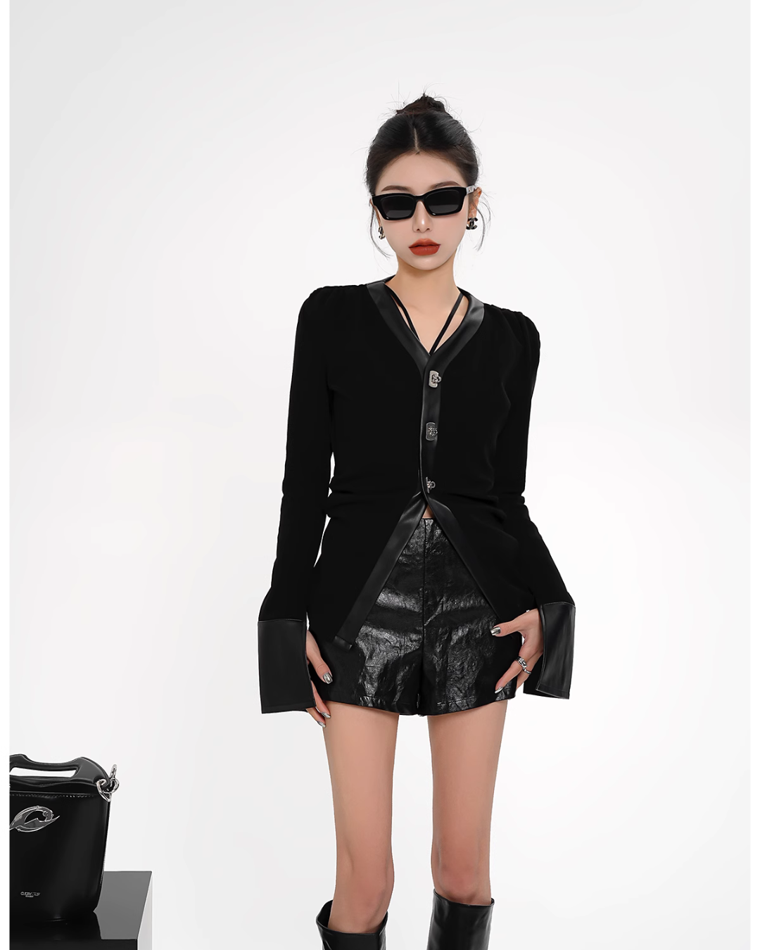 V-Neck Leather Tight Tops SRS0269