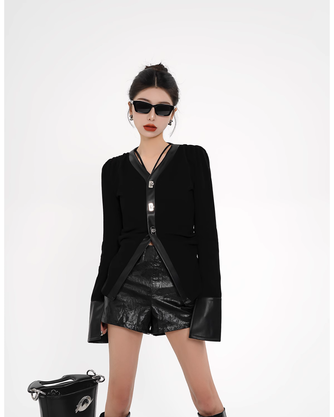 V-Neck Leather Tight Tops SRS0269